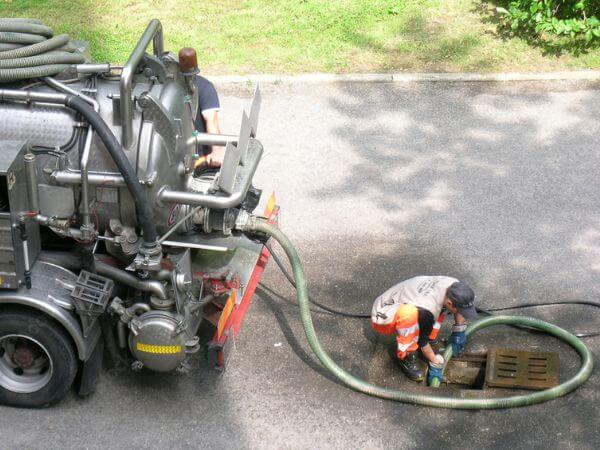 spurgo con attrezzatura attrezzatura autospurgo